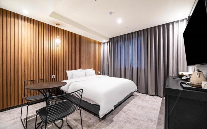 Sokcho Business Hotel CAMEL