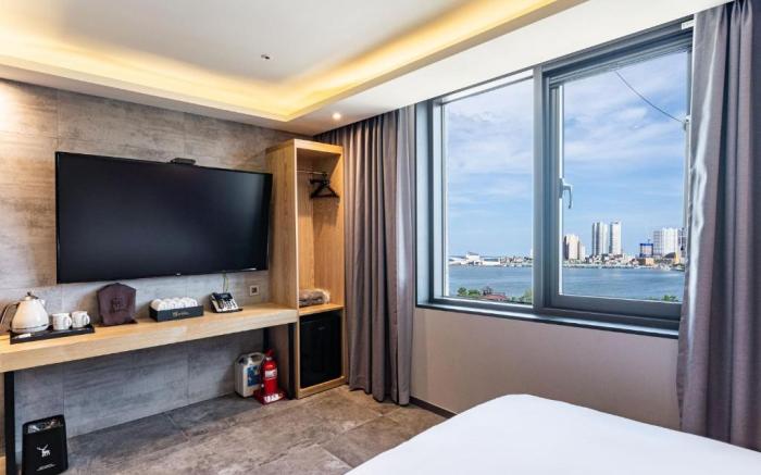 Sokcho Business Hotel CAMEL