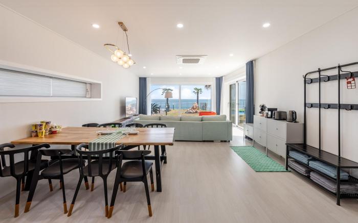 Namhae Orosy Bada Pool Villa & Pension