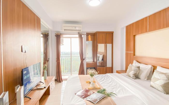 Nice Cozy Studio at Bogor Valley Apt By Travelio