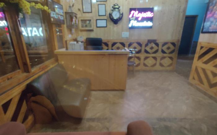 Majestic Mountain Bhaiji Guest House