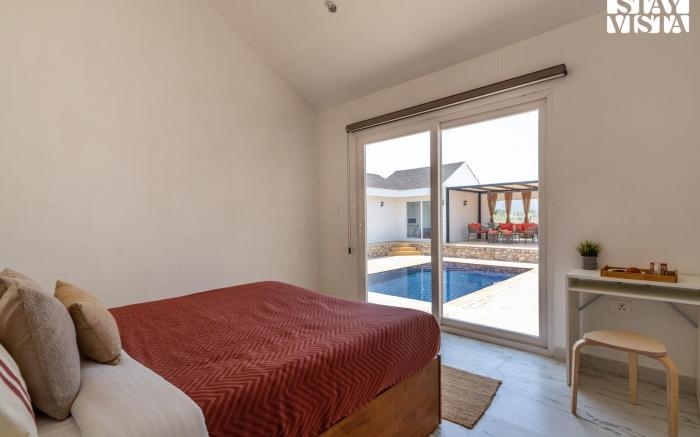 StayVista at The Leo‘s Manor