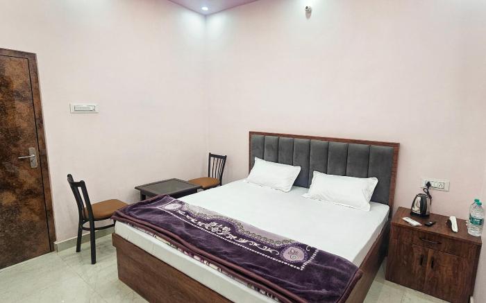 Ojas Royale - Banquet and Hotel