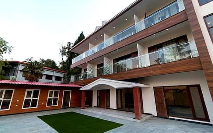 Hotel Seven Oaks By Disha Hospitality Group