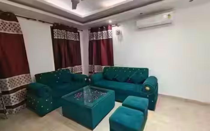 Independent Comfy & Spacious 4BHK Property@ Saket