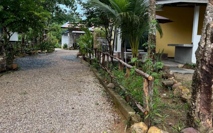 Baan Namthip Homestay Trang 