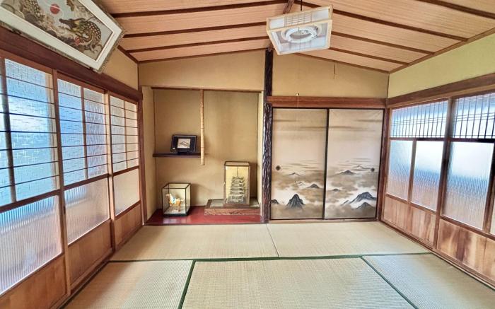 Shin-Osaka 130㎡  max15 people, 5 beds free-WiFi