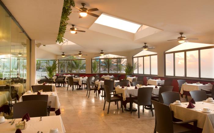 Golden Parnassus Resort & Spa - All Inclusive (Adults Only)