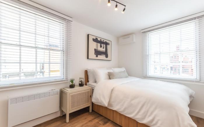 Snug Cuppin Street Apartment