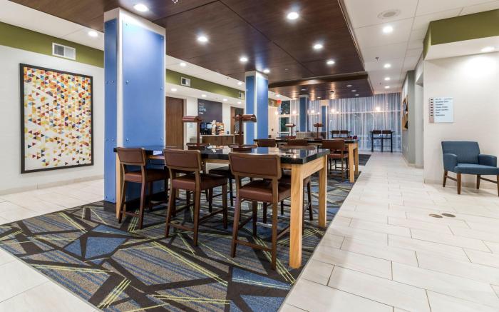 Holiday Inn Express - Villa Rica