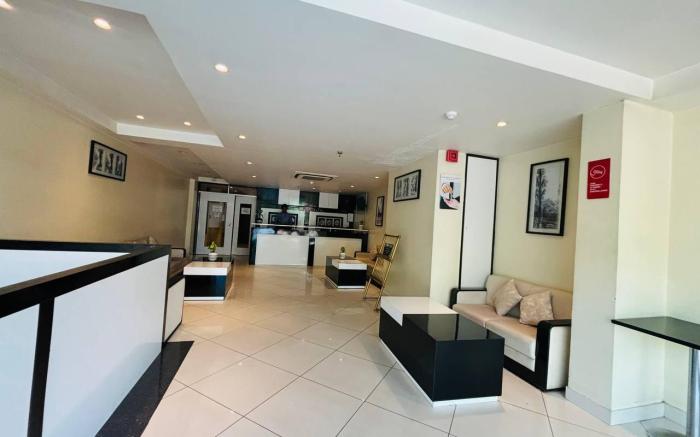 The Royal City Hotel