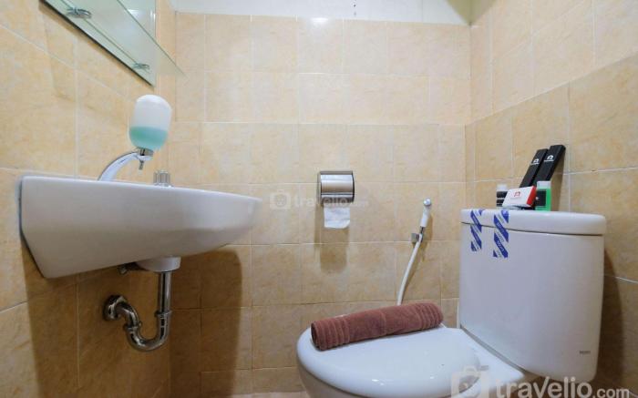 Minimalist Studio @ Kebagusan City Apt By Travelio