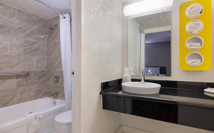 Studio 6 Beaumont, TX