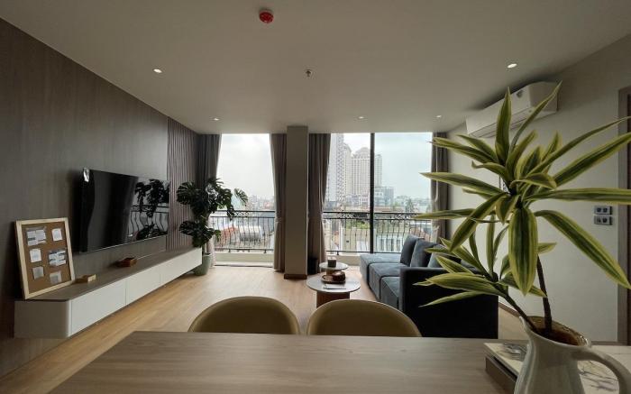 XOI Lumi_501_Lakeside 2BR-75m²_Kitchen&Balcony@CBD