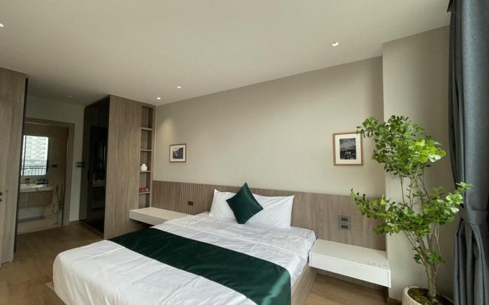 XOI Lumi_401_Lakeside 2BR-75m²_Kitchen&Balcony@CBD