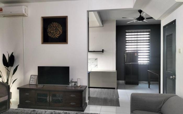IRIS 31 Wi-fi Corner Lot Legoland, UTM Muslim Only
