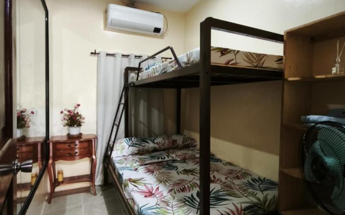 Rent-A-House in Coron