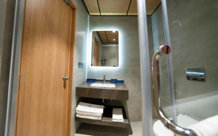Trunk &Trolley ,A Luxury Boutique Hotel Gachibowli