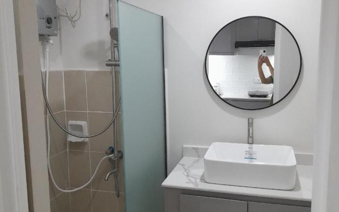 Sunvida Tower Residences 706