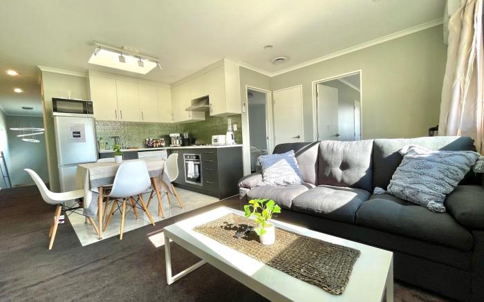 Modern Private Home Full kitchen 2bedroom2bathroom