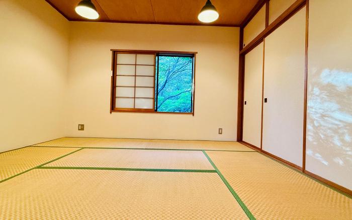 森の静寂と天然温泉で癒される ｜BBQ・ ゴルフ・遊園地・ファミリー向け