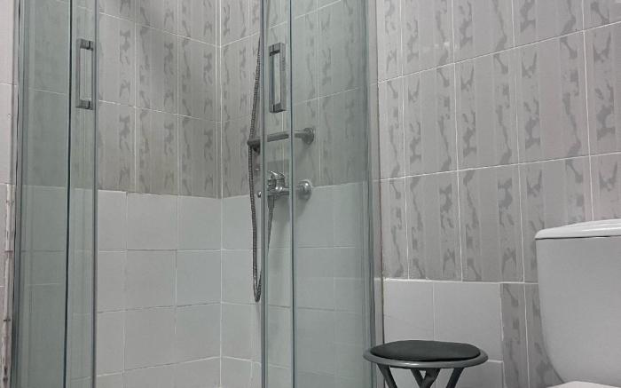 Hostal Alonso No Limit Madrid