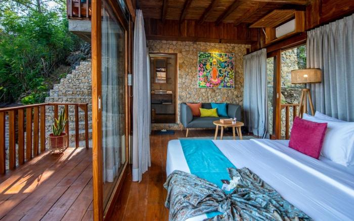 Ocean view Cabin - Bougainvillea of Golonuk Villa