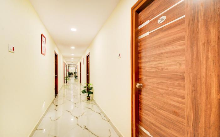 Townhouse De Alphabet Hotel - Gandimaissamma