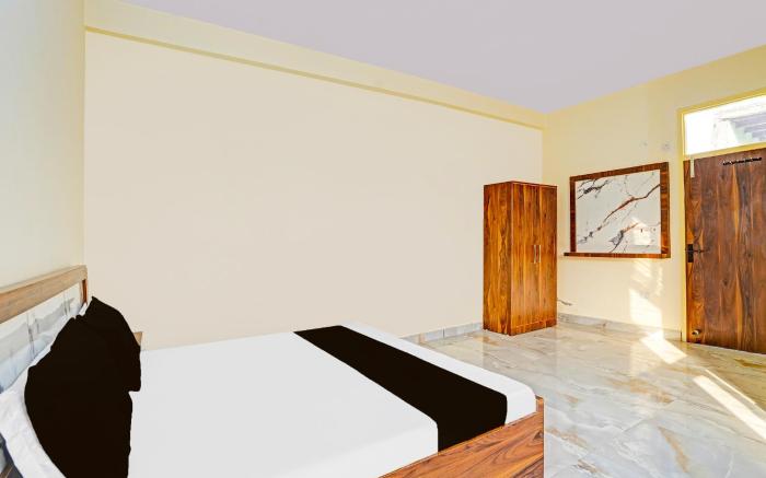 Hotel O R S Residency