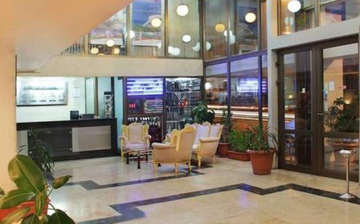 Coste Hotel