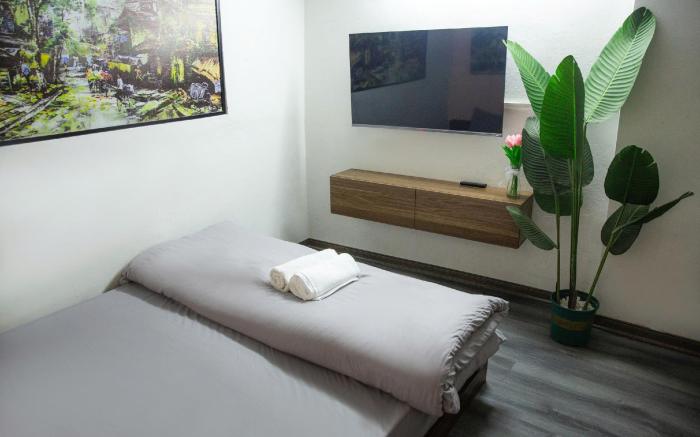 Nhà cổ 2 phòng ngủ vị trí trung tâm 3 giường