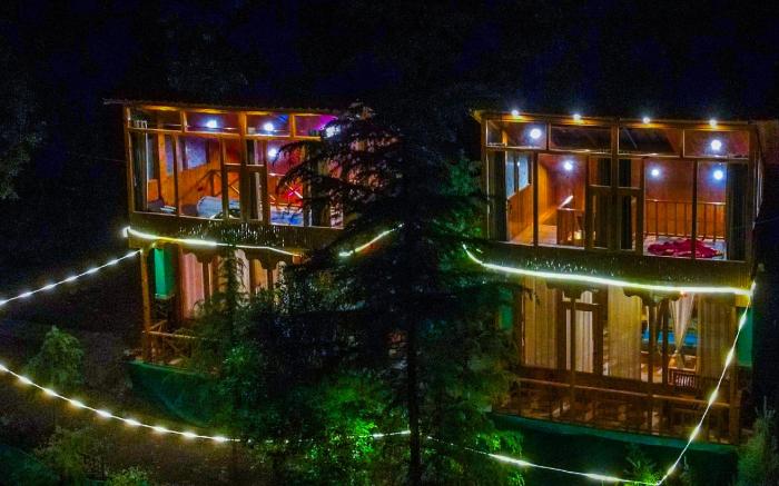 WOW the Duplex Cottage