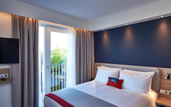 Holiday Inn Express Amsterdam - City Hall By IHG