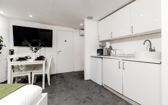 Regents Street's Superb Studios!