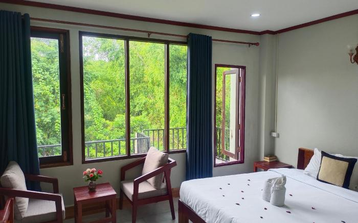 Dokchampa Resort