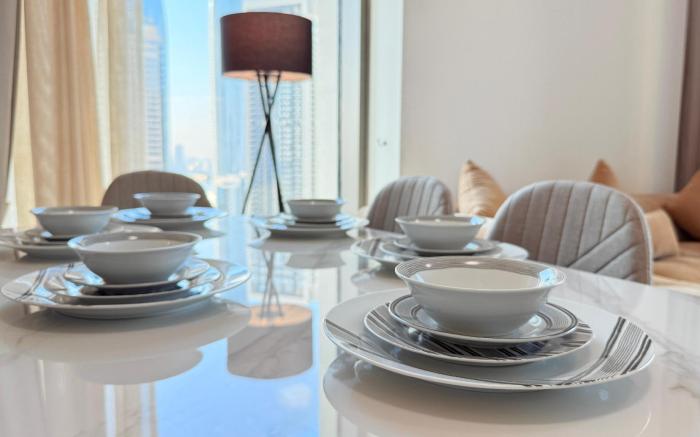 Dancenter Luxury 2 BR at Creek Side