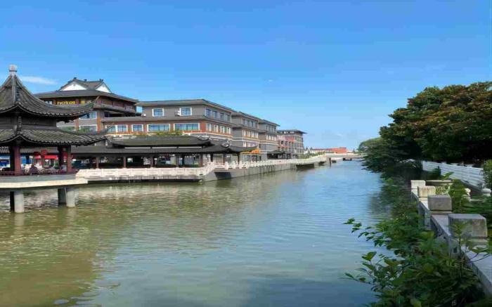 IU Hotel Zhangjiagang Leyu Road