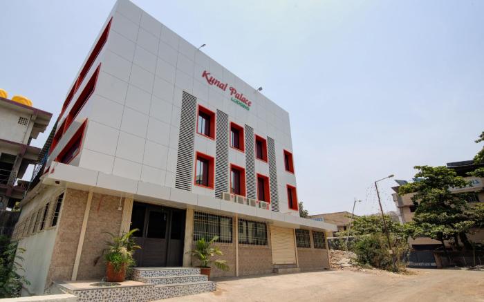 Hotel O Kunal Palace