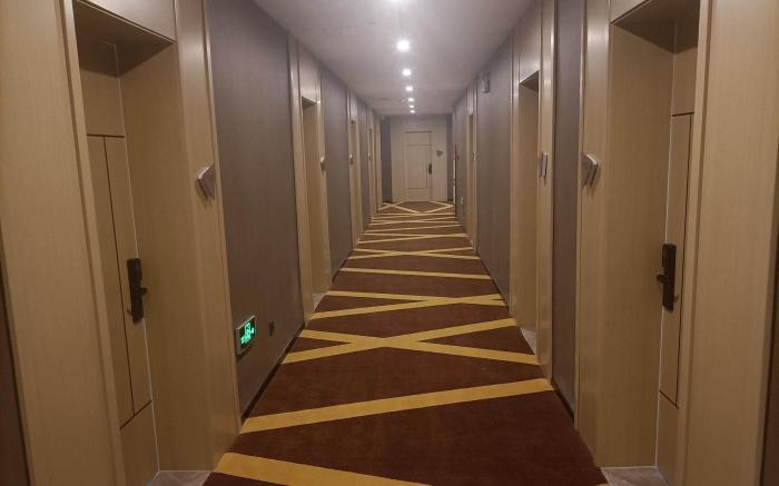 IU Hotel Jinan Railway Station