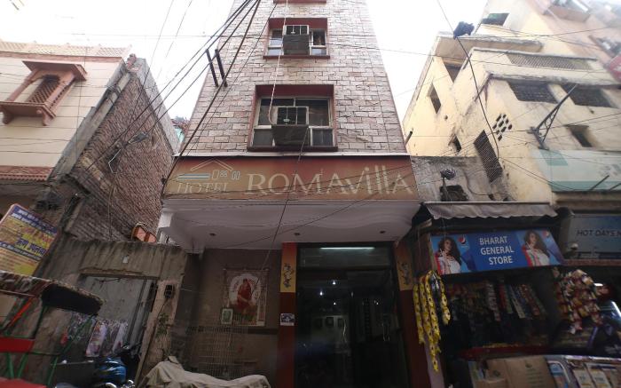 OYO 38126 Roma Villa