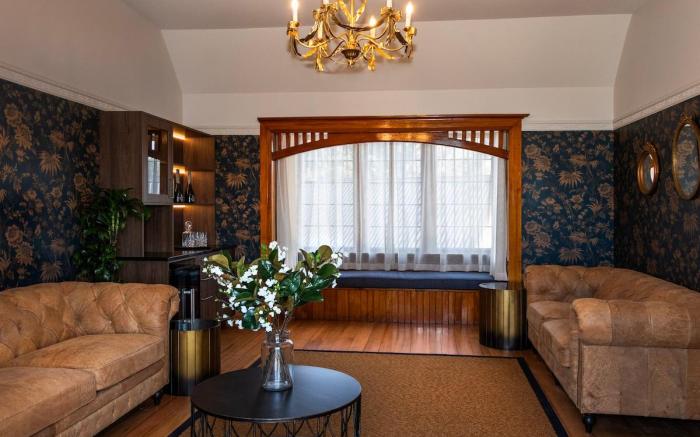 Tatum House Luxury Accommodation
