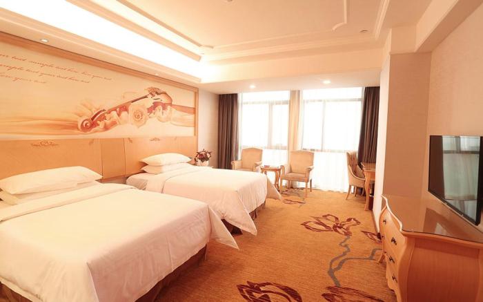 Vienna International Hotel Hunan Huaihua City Government Plaza