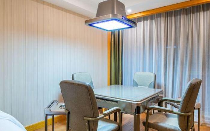 Vienna International Hotel Changsha Xiangjiang North Road Jinxia Metro Station