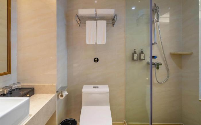 Vienna International Hotel Changsha High-speed Railway South Station West Square