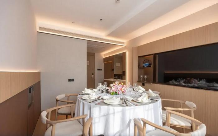 Dynasty Tangfu Selected Hotel