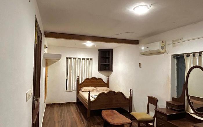 Cheshire Village Beach Resort