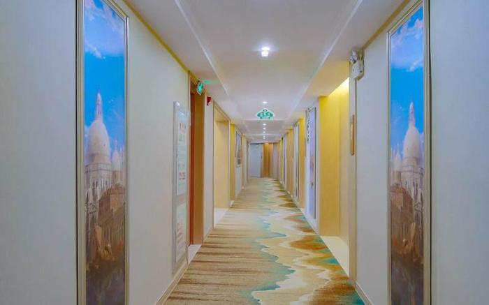 Vienna 3 Best Hotel Anhui Chizhou Shangzhidu Financial Building