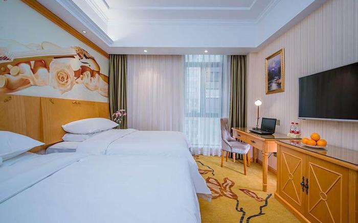 Vienna 3 Best Hotel Wuhan Yellow Crane Tower Hubu Alley