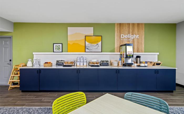 Spark by Hilton Merrillville