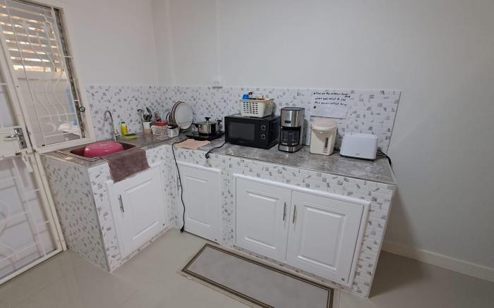 บ้านจุรีรัตน์  บ้านพักทั้งหลัง